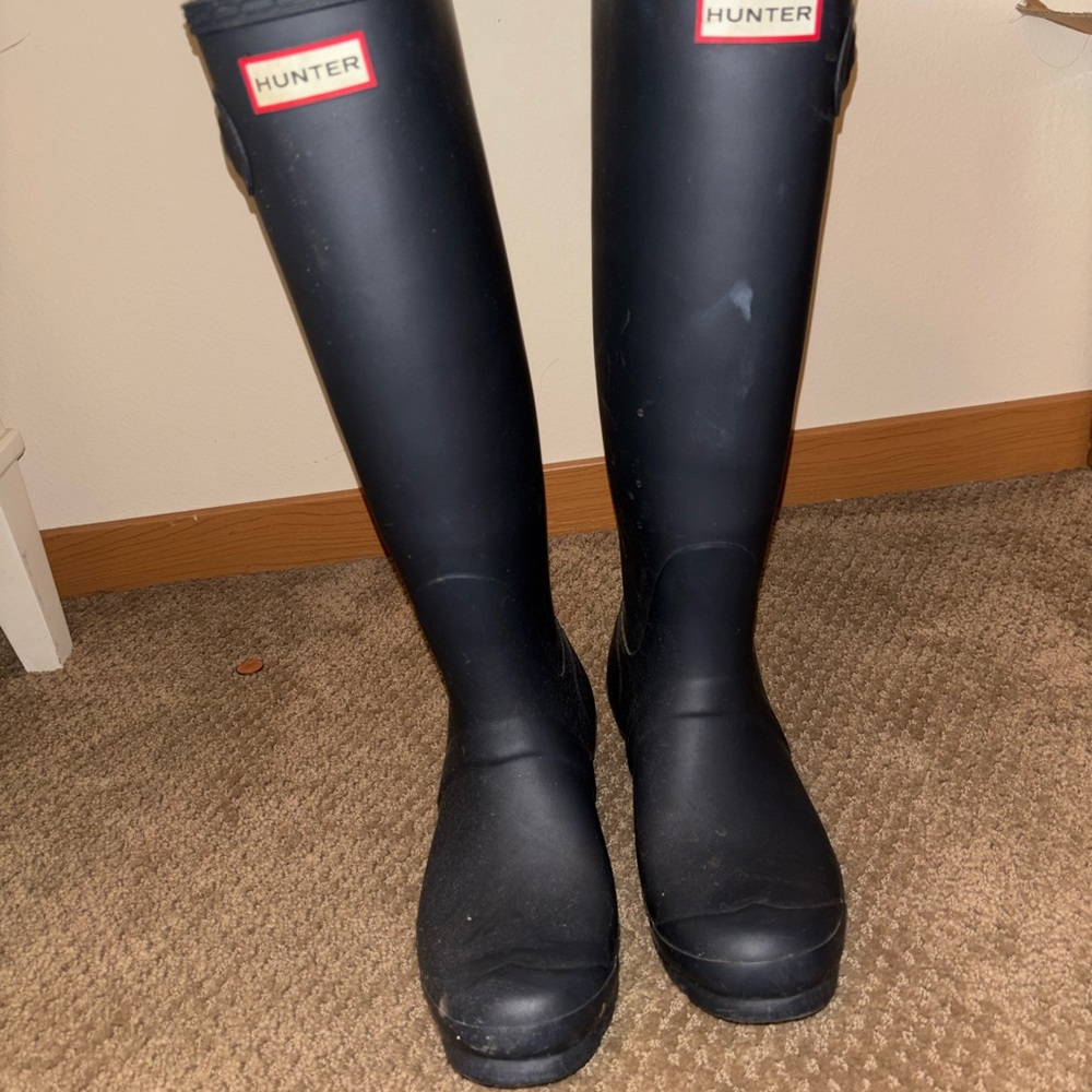 Hunter Navy Rain Boots